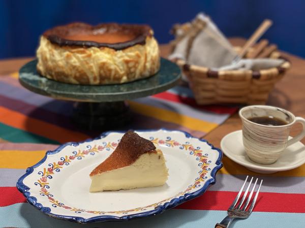 "グレーテル"のスタジオから【秋の夜長のチーズケーキ】